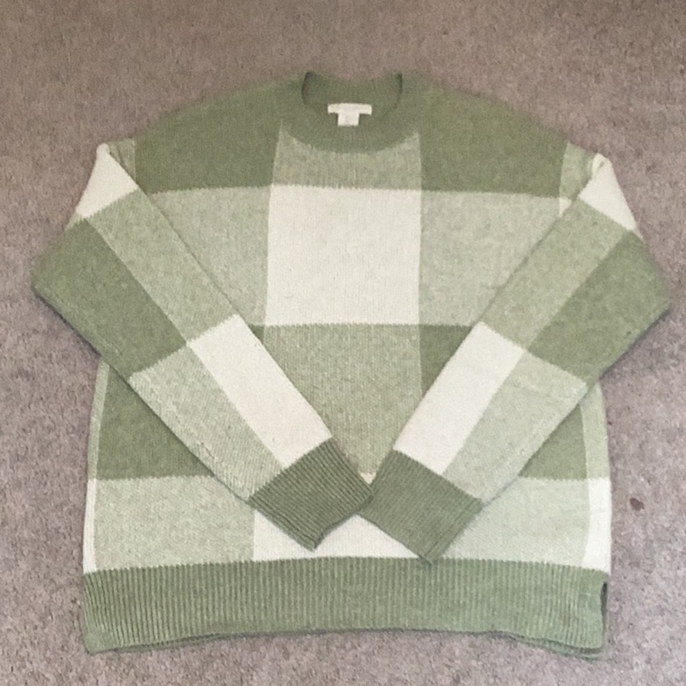 Green and white sweater